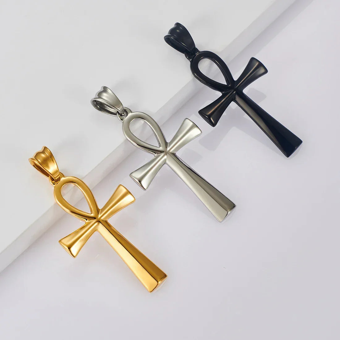 Colar Pingente Cruz Ankh Egípcia em Aço Inoxidável Vintage - Força Simbólica!