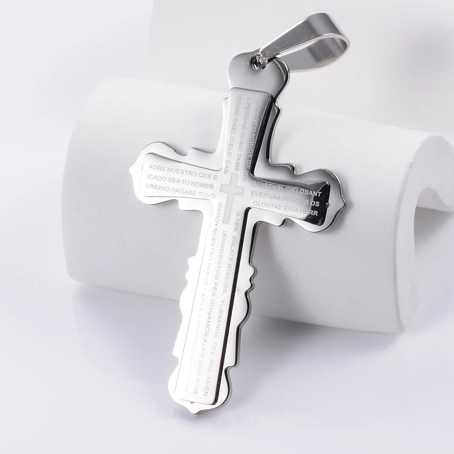 Pingente Crucifixo em Aço Inoxidável com Gravação da Bíblia - Beleza Sagrada!