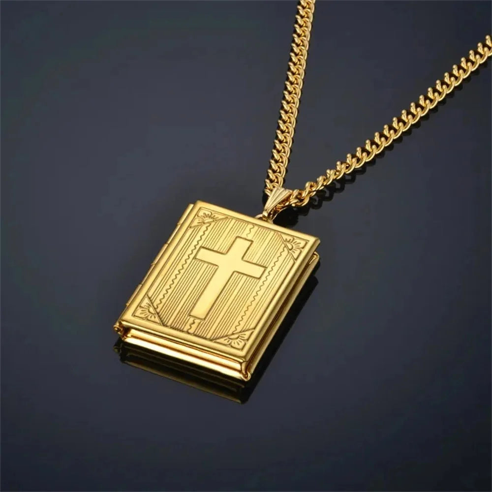 Colar Memorial Relicário Crucifixo em Aço Inoxidável - Guarde Sua Fé e Lembranças Mais Preciosas Sempre Perto do Coração!