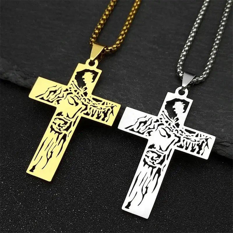Colar com Crucifixo Jesus Coroa de Espinhos em Aço Inoxidável - Um Símbolo de Sacrifício e Amor Eterno!