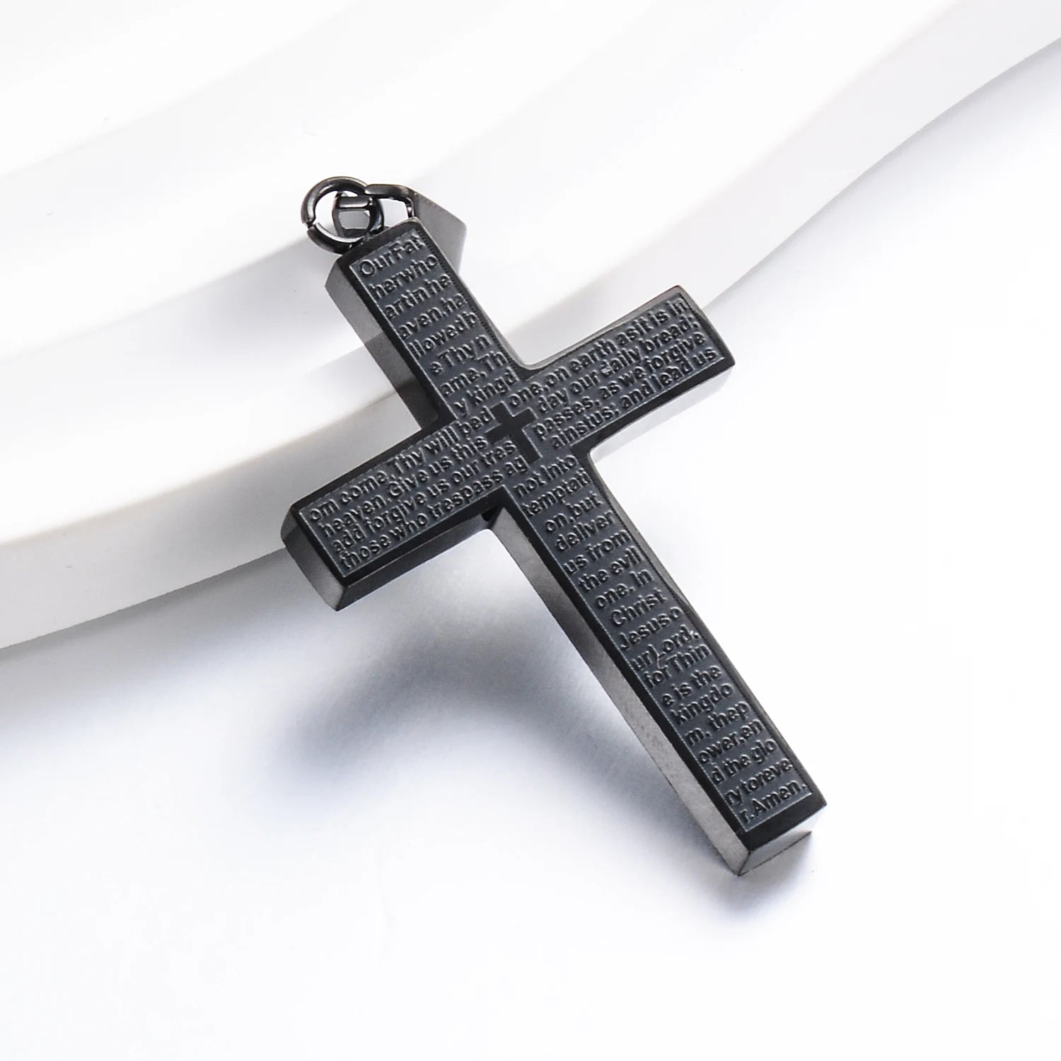 Pingente Cruz Simples em Aço Inoxidável - Proteção e Estilo Para Todos os Momentos!