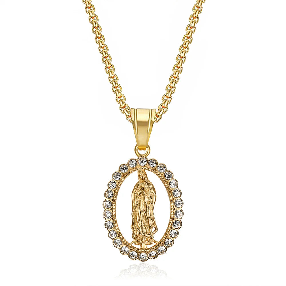 Colar Medalha de Nossa Senhora com Cristais em Aço Inoxidável Dourado - Um Símbolo de Fé e Elegância Que Ilumina o Seu Caminho!