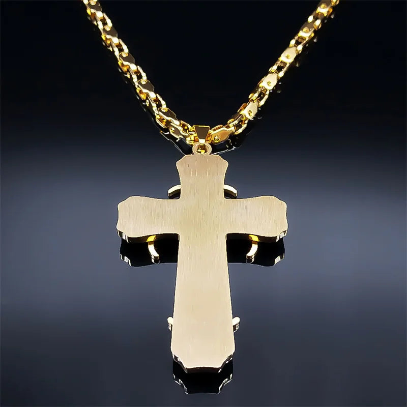 Colar com Crucifixo Robusto com Jesus em Aço Inoxidável - Carregue a Proteção Divina Com um Design Marcante!