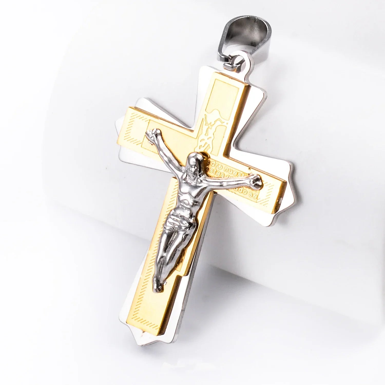 Pingente Crucifixo Clássicos e Duplos em Aço Inoxidável – Sua Fé, Seu Estilo!