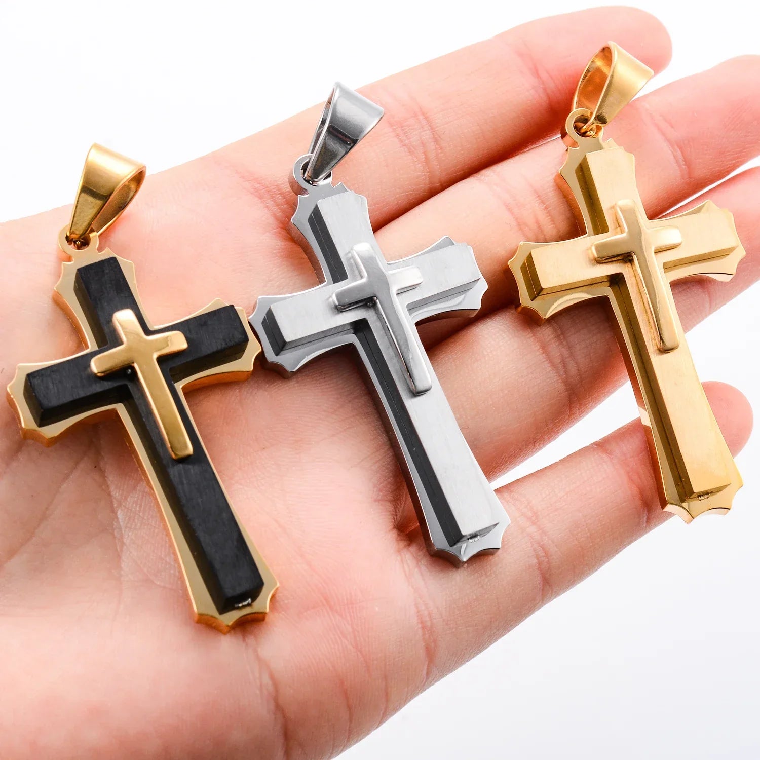 Pingente Cruz Laminada em Aço Inoxidável - Fé Inabalável!