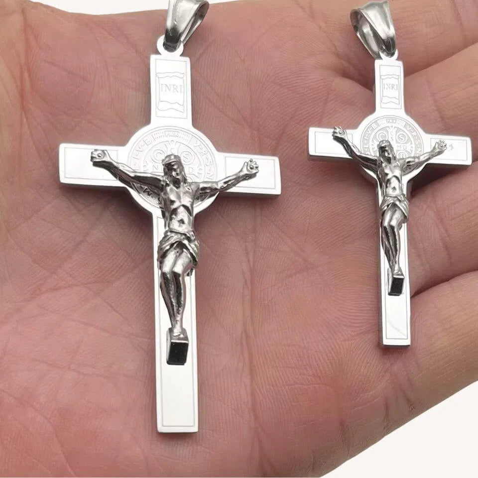 Pingente Crucifixo com Medalha de São Bento em Aço Inoxidável 316L - Sua Fé Fortalecida!